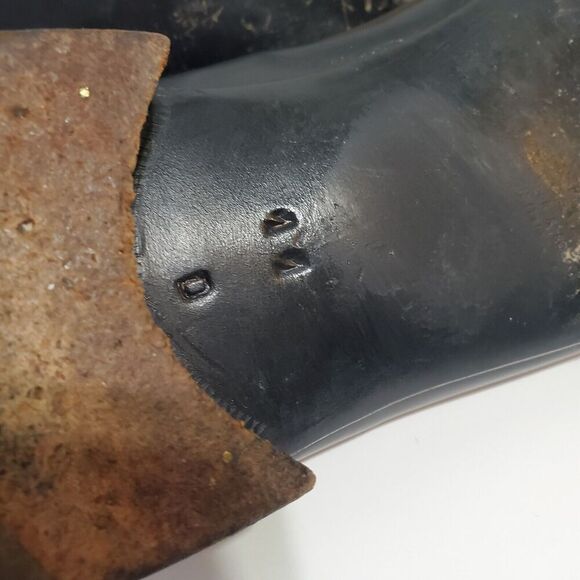 Salvatore Ferragamo Black Leather Loafers - Picture 9 of 11